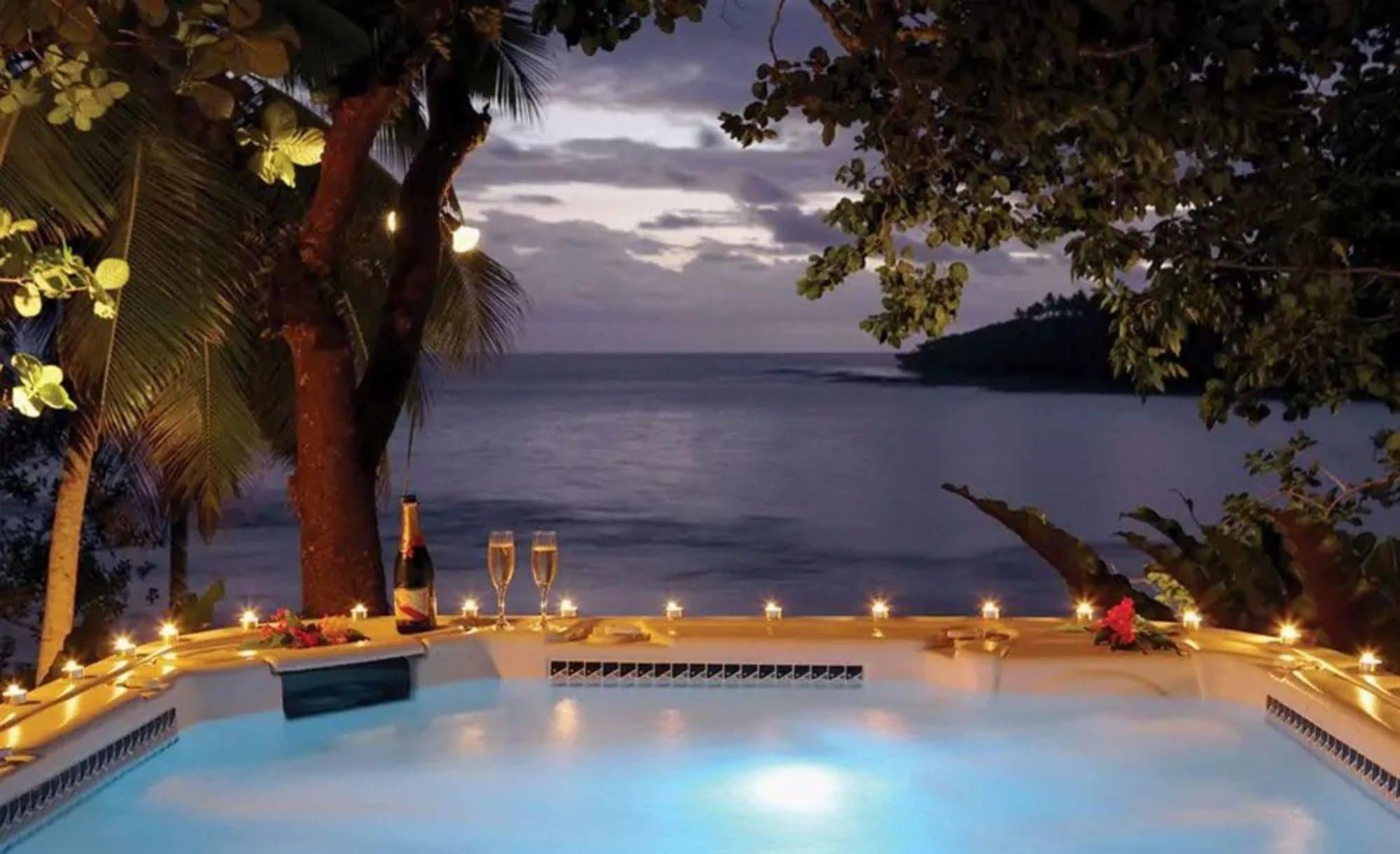 Namale Resort And Spa Savusavu Bagian luar foto